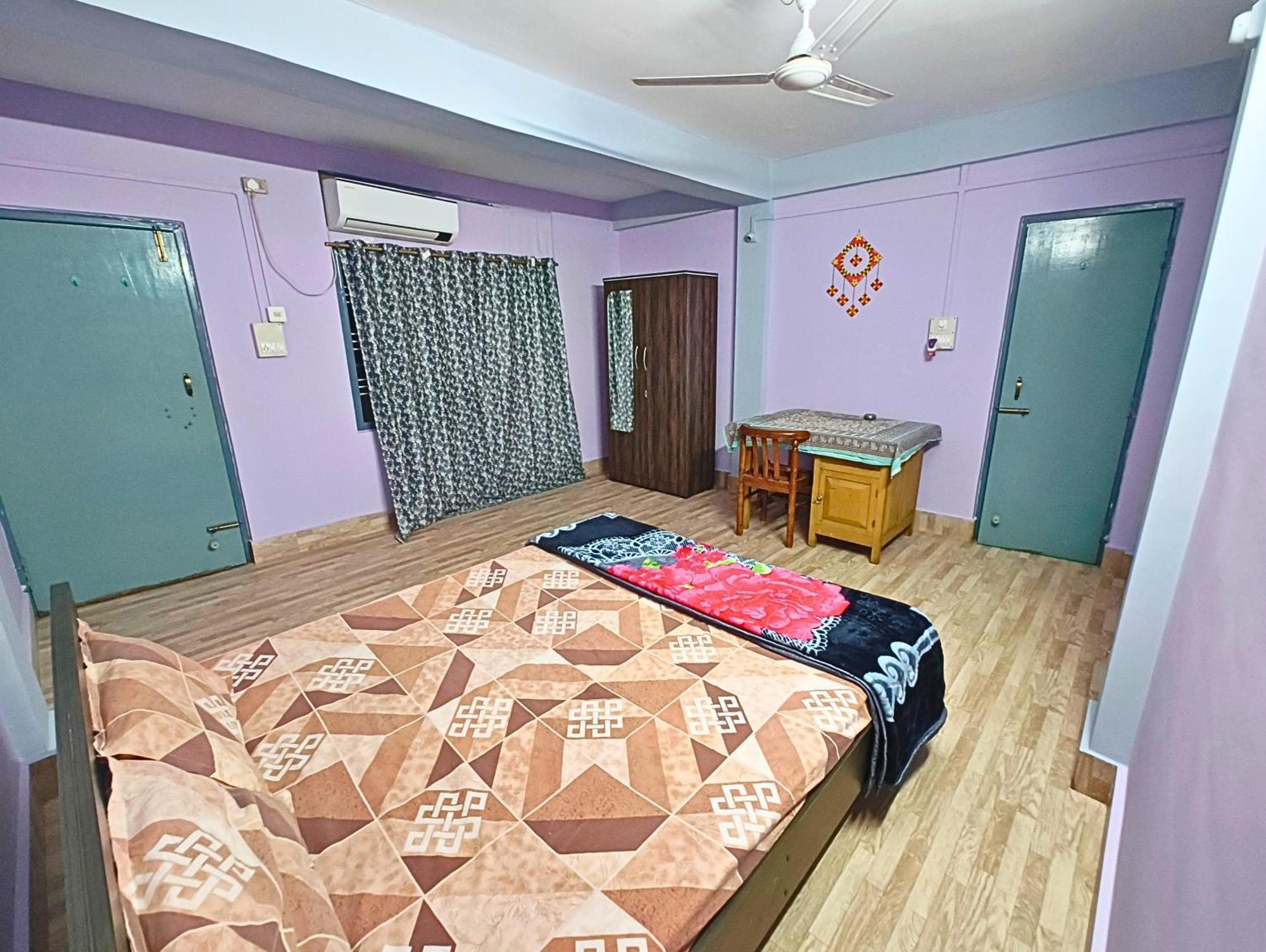 Taj Residency Holiday Homestay -Entire 1Bhk & 2Bhk Private Apartments -Call 767Ooo54Oo Джорхат Экстерьер фото